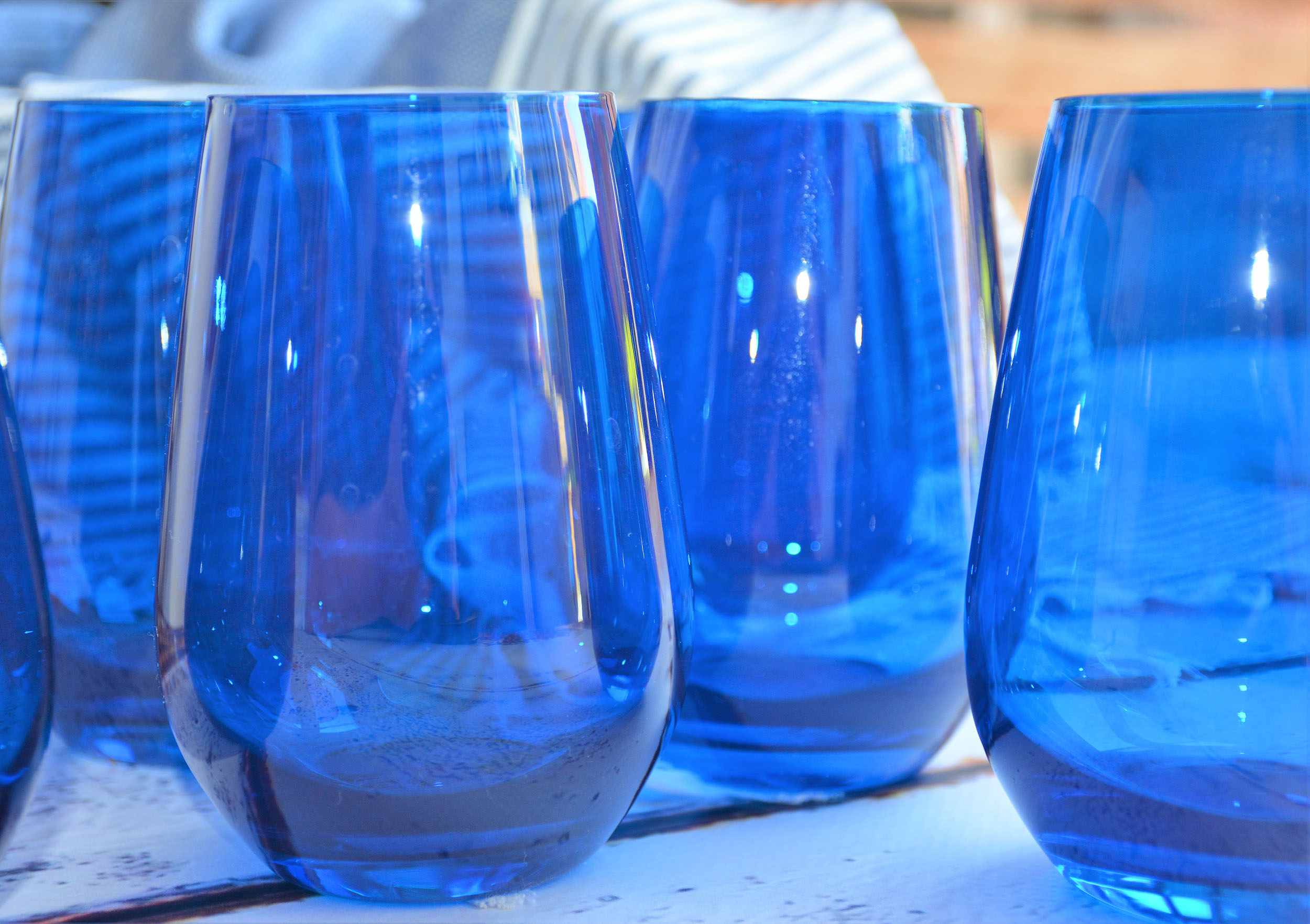 Waterglazen Vina Spots_blauw_detail